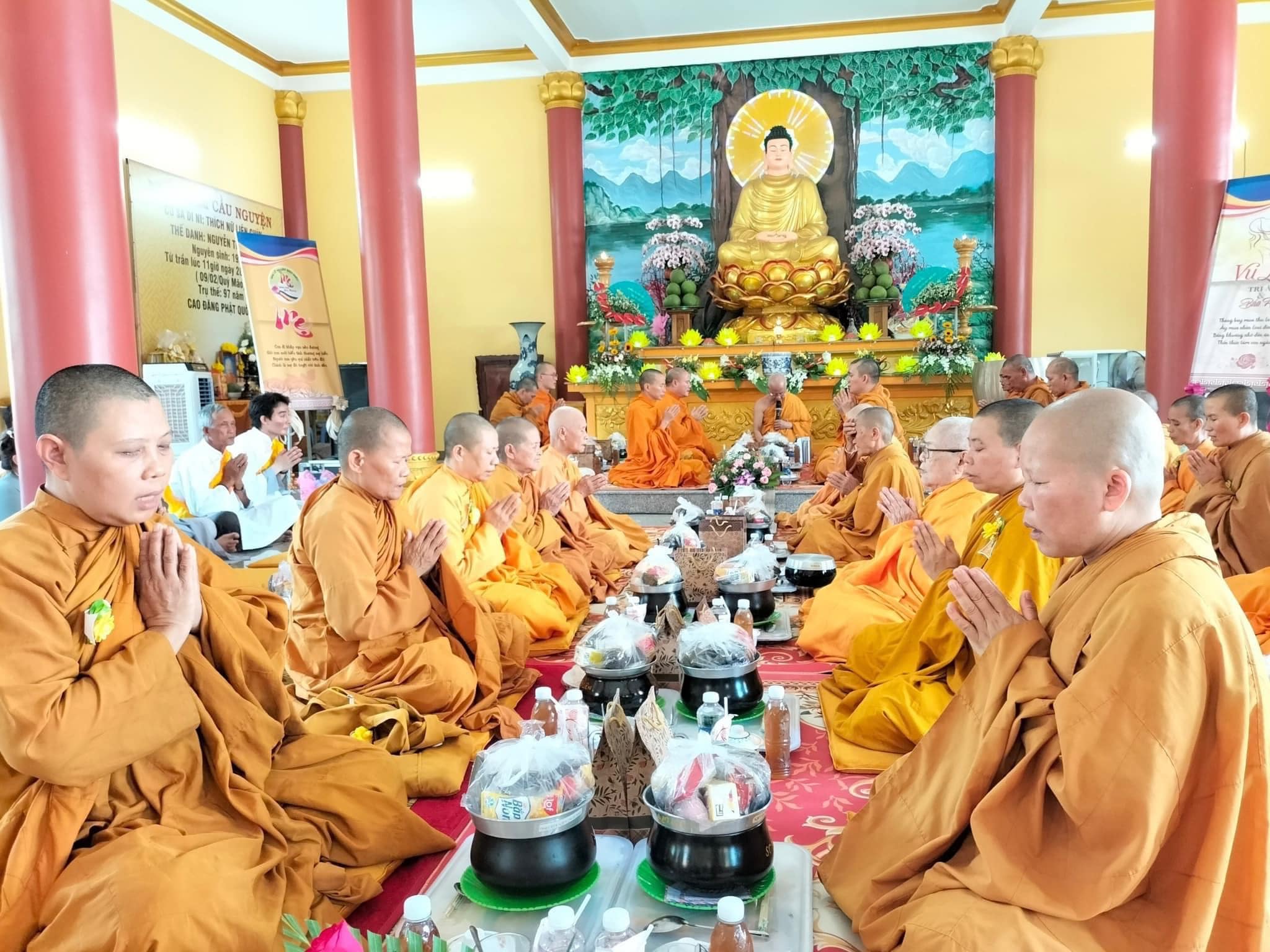 Quy Nhơn: Tịnh xá Ngọc Định tổ chức lễ Vu lan, Bông hồng cài áo và Dâng y Ca sa PL. 2567